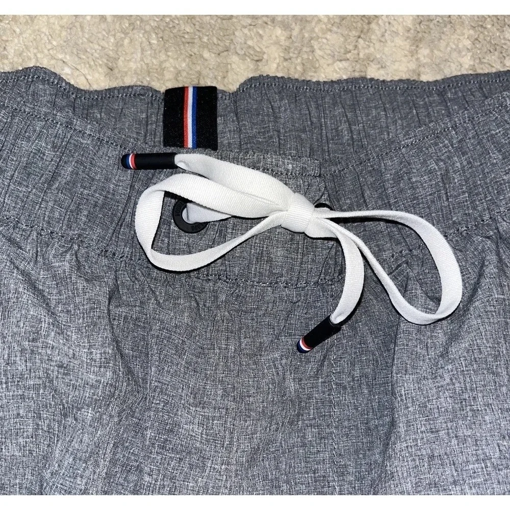 Fourlaps‎ Athletic Running Shorts in Gray Mens Size Small Pull On